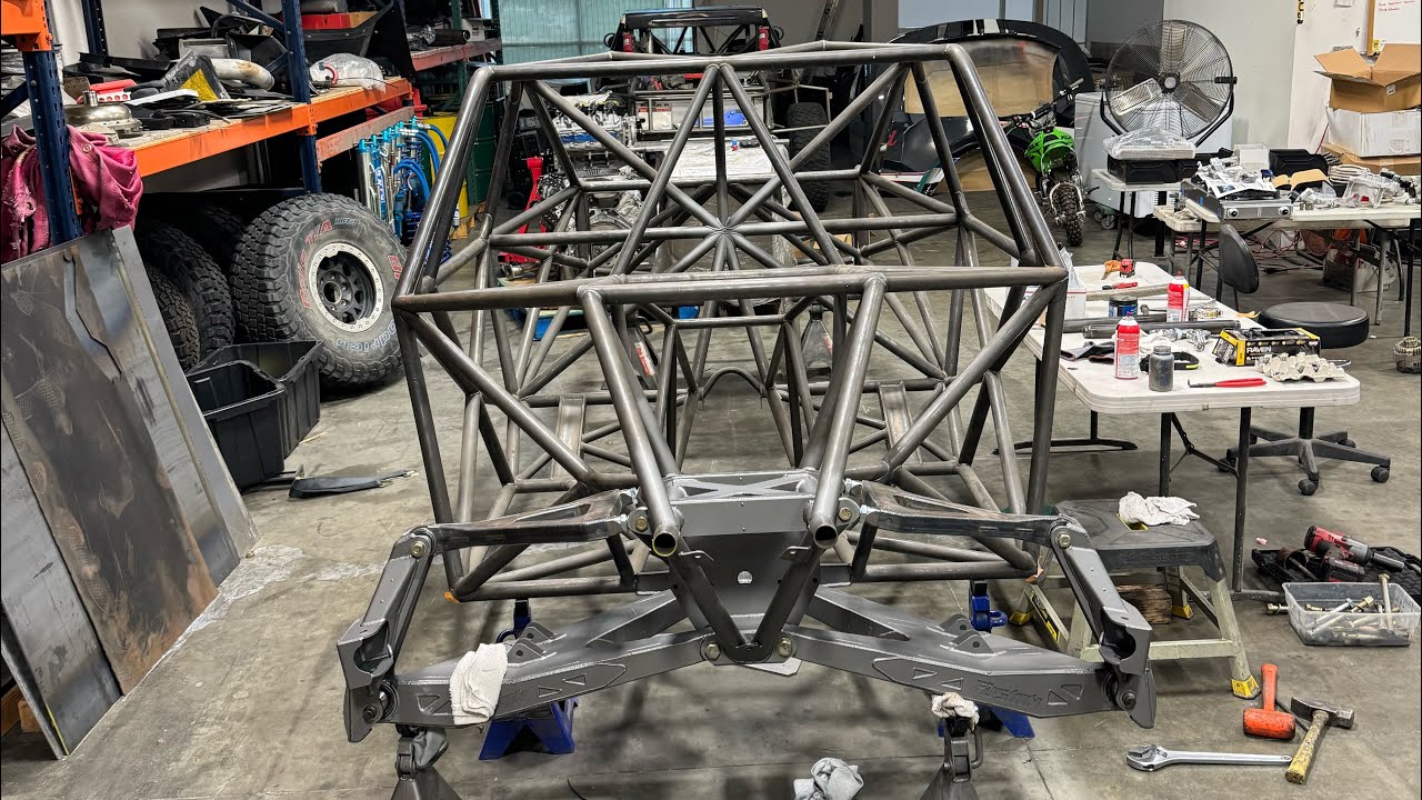 BUILDING A TROPHY TRUCK PT.1