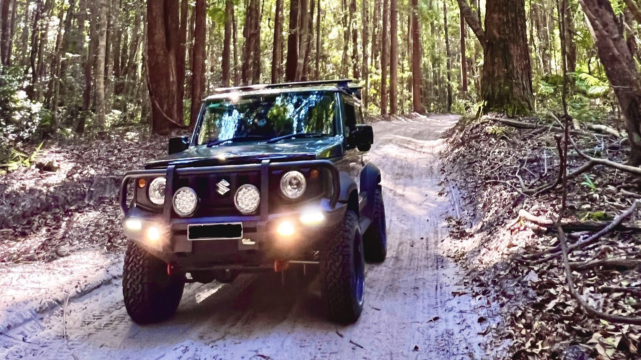 K’gari (Fraser Island) in a Suzuki JIMNY,  Lake McKenzie from Kingfisher Bay, Queensland, Australia