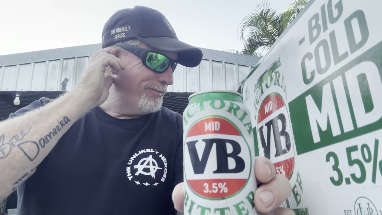 VB (Victoria Bitter) MID Beer 3 5%