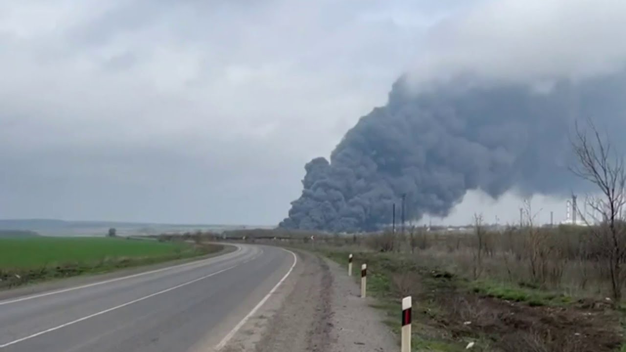 Ukraine latest: Russia intensifies attacks on Ukraine amid Easter weekend