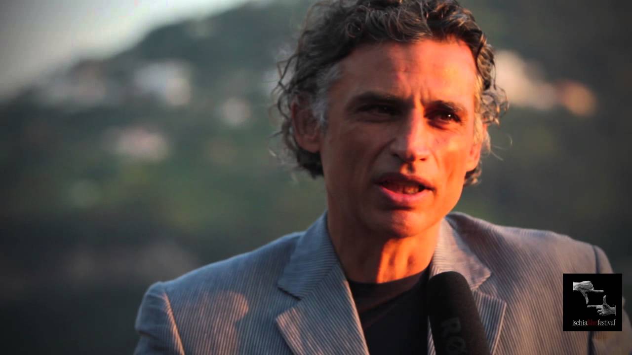 Enrico Lo Verso con 