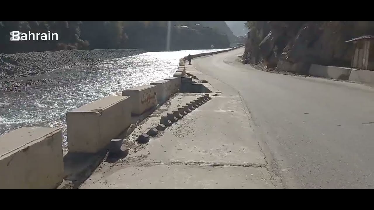 10/11/2025 Bahrain swat river selfie bridge 