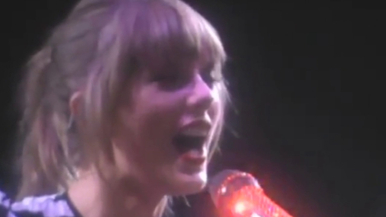 Taylor Swift: The RED Tour DVD - Today Was A Fairytale - Live In Miami