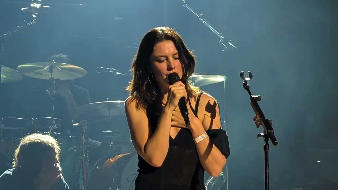 Wolf Alice - Hit the Sky/Gospel Oak - first performances at the Royal Albert Hall - 29/03/2026