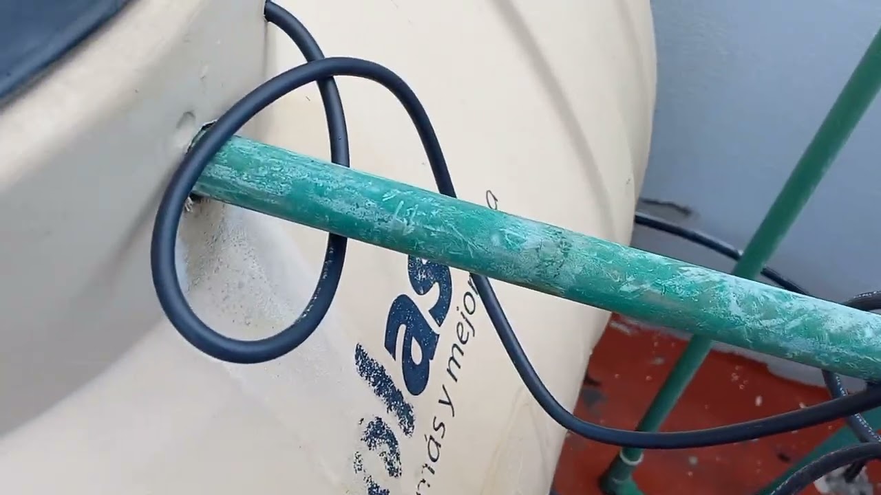 c&oacute;mo instalar un flotador el&eacute;ctrico de la marca #inrecoentertainment  #INRECO