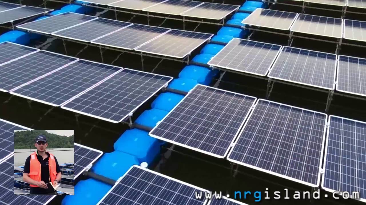 Floating Solar Plant - Singapore