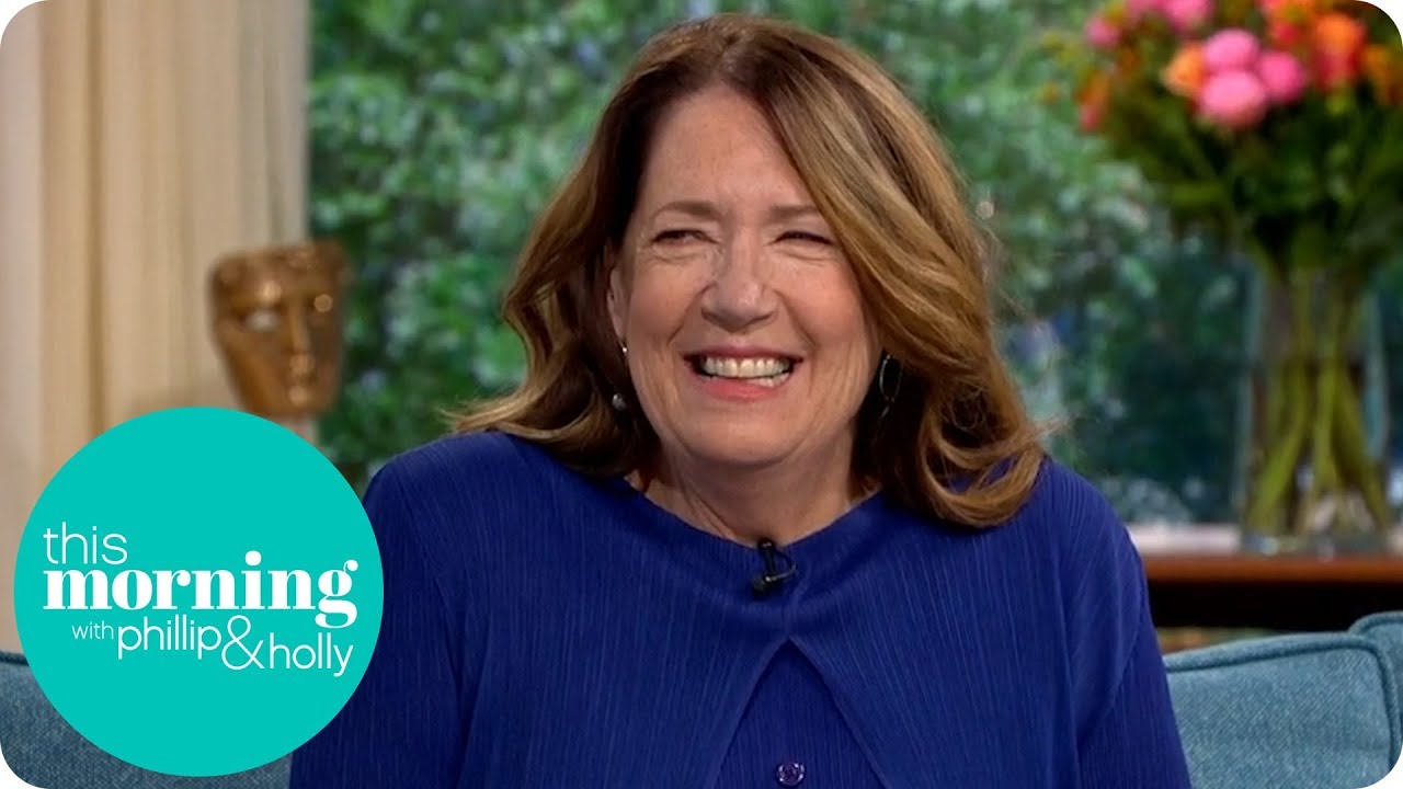 Handmaid's Tale Star Ann Dowd Reveals What's in Store for Aunt Lydia | This Morning
