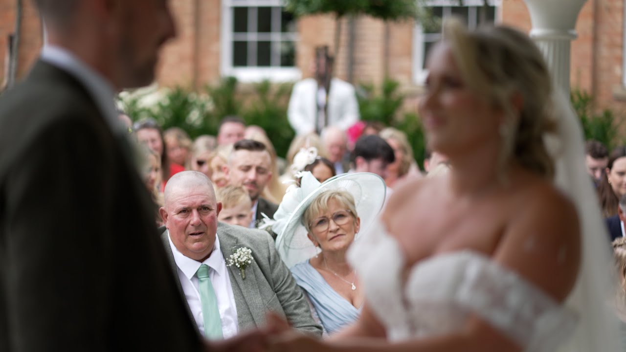 Norwood Park, Southwell Nottingham. Summer wedding in the UK.