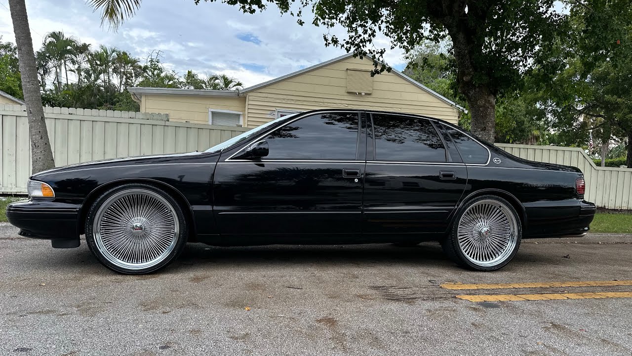 1995 Impala SS cleaned her up she looking reeeeal good 