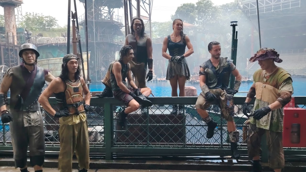 Waterworld Show at Universal Studios Singapore