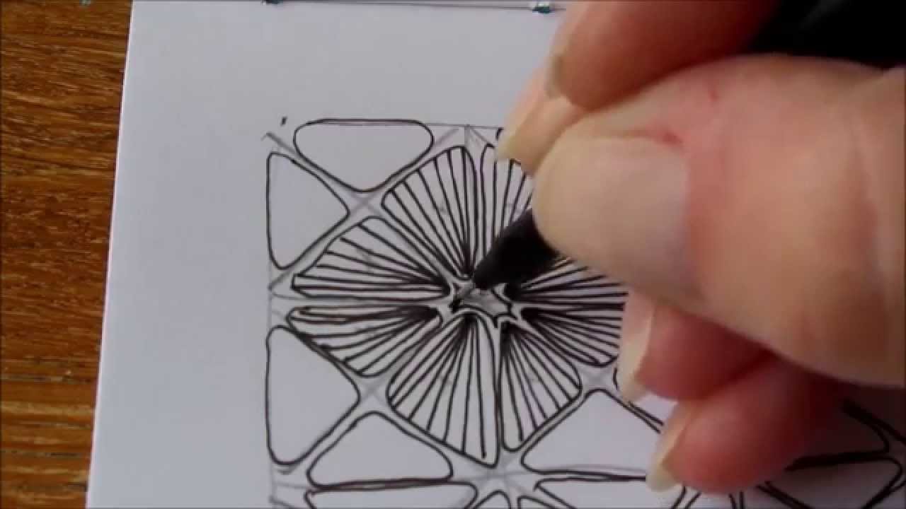How to draw tanglepattern Nymph