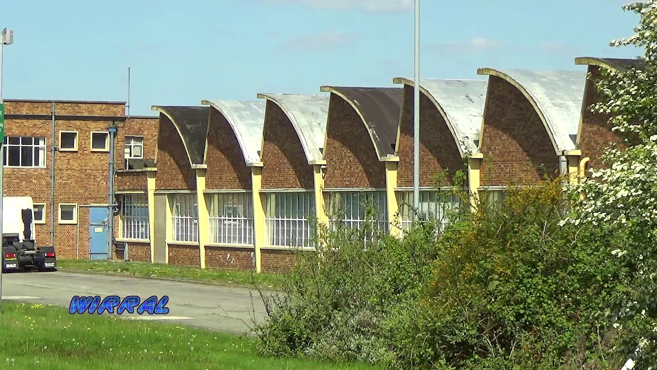 Moreton Railway Station | Merseyrail