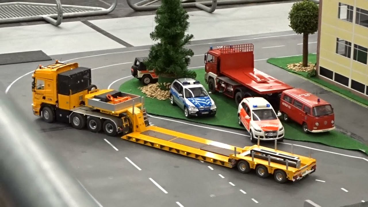 INTERMODELLBAU Messe Dortmund 2021 @ AMAZING RC TRUCKS ,RC DOZER , RC HEAVY TRANSPORT, RC TRACTORS,