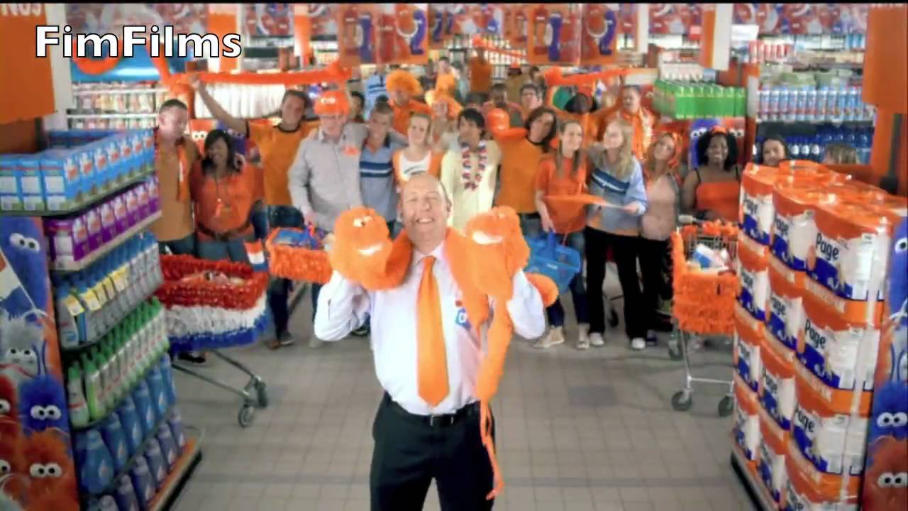 Albert Heijn, Guus Meeuwis & Beesie - Schouder aan schouder