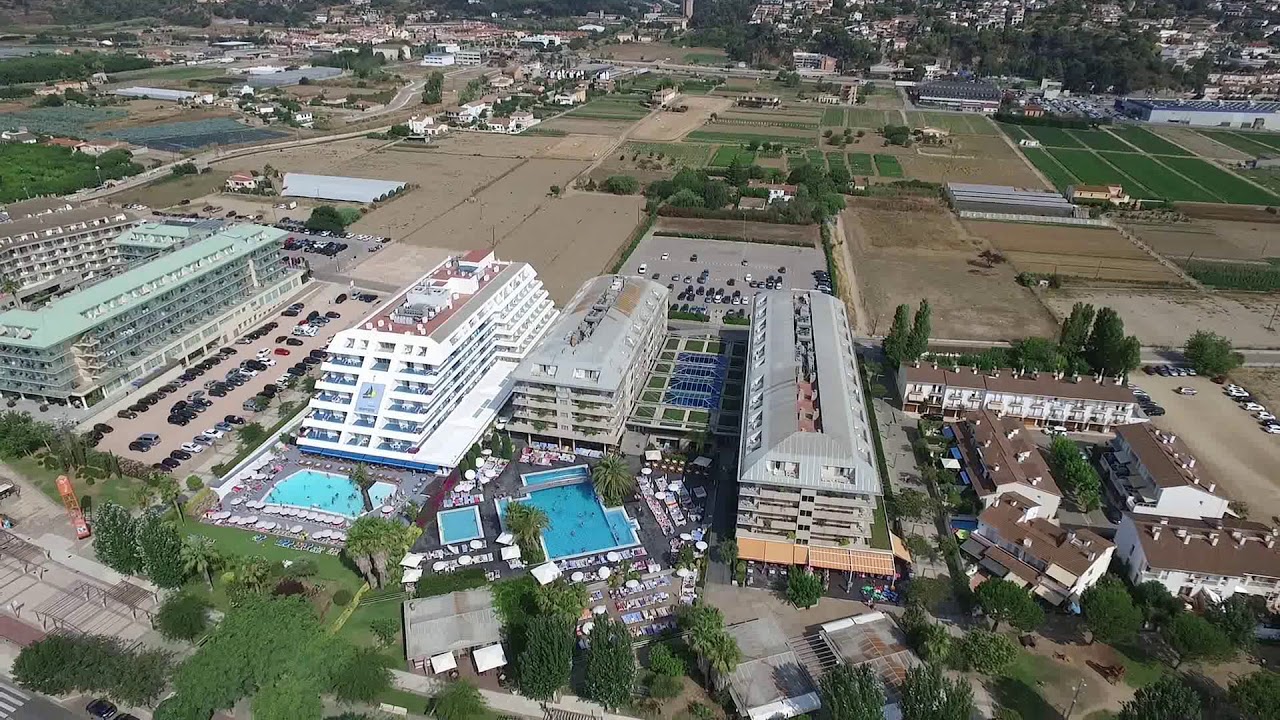 SANTA SUSANA and AQUA HOTEL 2017