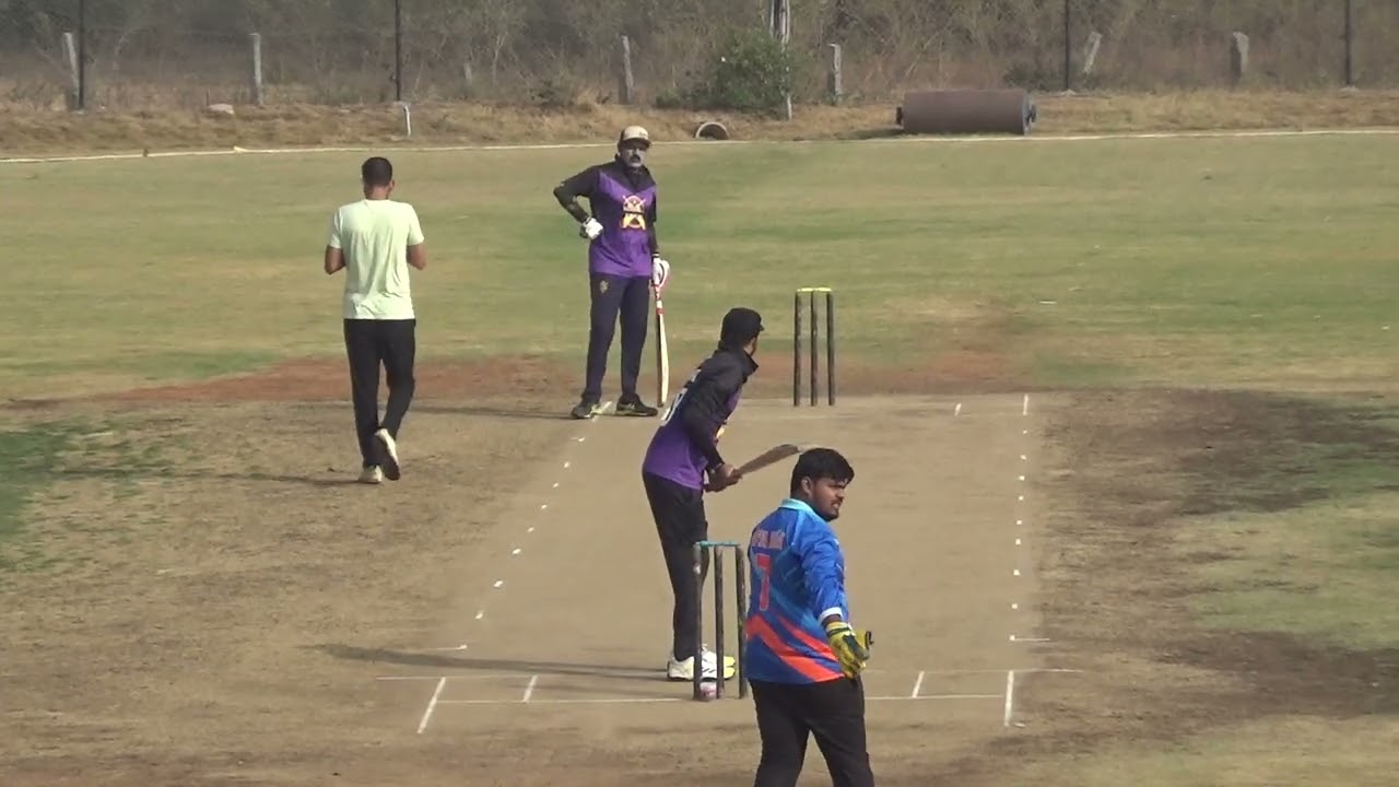 Gachibowli Diwakars Batting Vs D Warriors