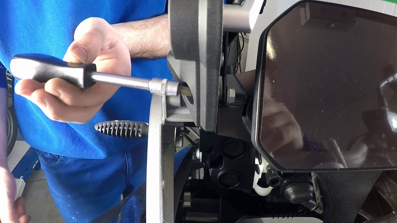 Windschildverstärkung Windscreen Stabilizer Kit BMW R1250GS by HORNIG