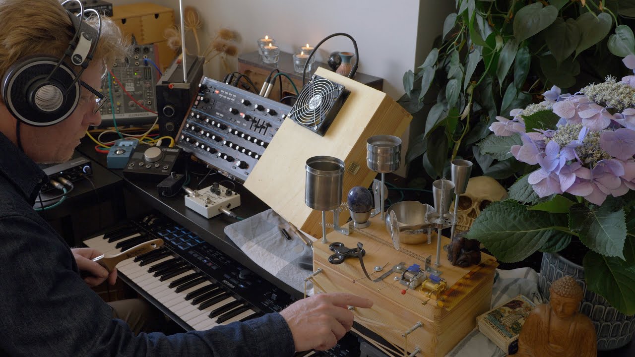 Letting Go - A Reflective Ambient Voyage - DIY Noiseboxes, Analog Radio, Novation Peak, Bioscape, EP