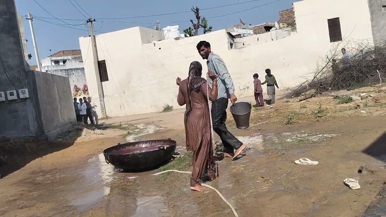 कोड़ा मार होली 