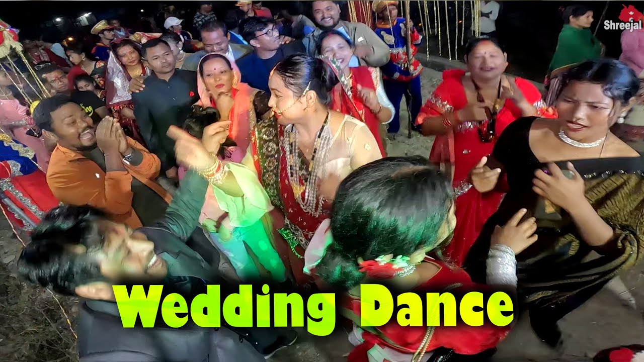 Lollypop Lagelu - लॉलीपॉप लागेलू - Band Baja Wedding Dance