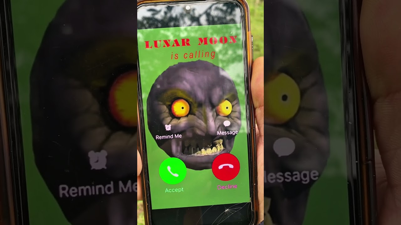 Moon monster is calling me (part 4) 😊📞💀 #lunarmoon #moon #moonmonster #monster #call #shorts
