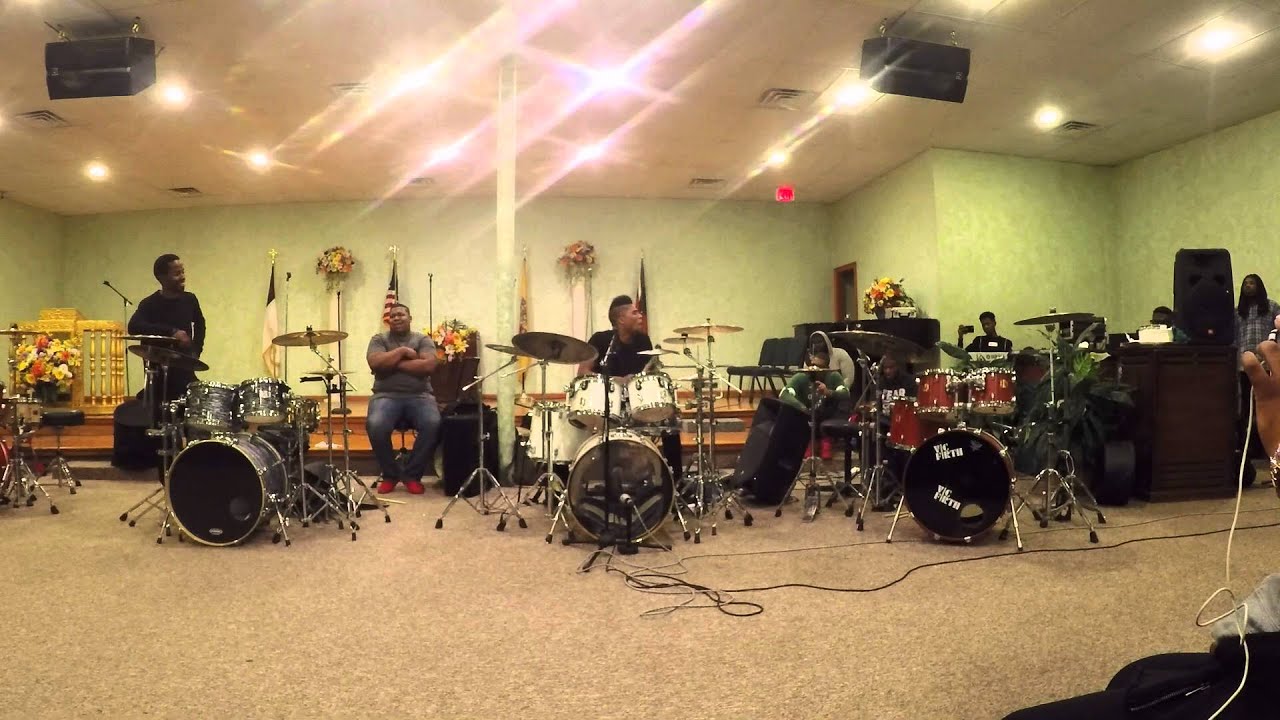 Maison Guidry Christmas shed part 2!