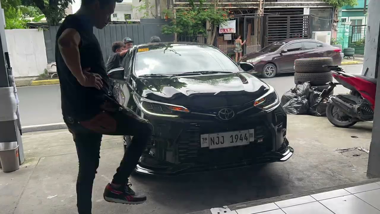 Grs black mica from vios xle 