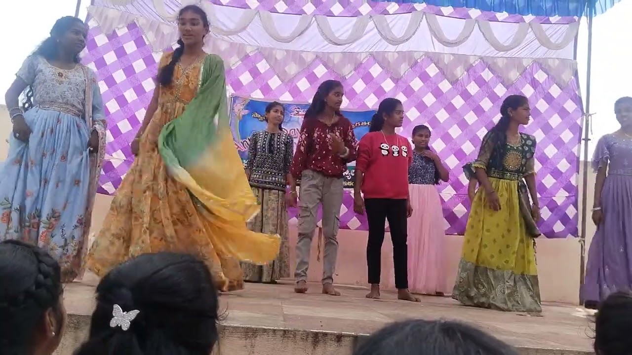 రీమిక్స్ సాంగ్ బై 10 th class students farewell party 2024#trending ##viralvideo