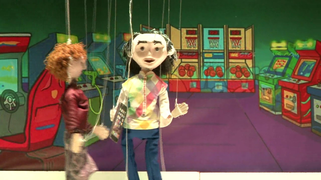 الرايا البيضا ( مسرح ماريونيت ) قصة للاطفال عن عودة الابن الشاطر ( الضال)