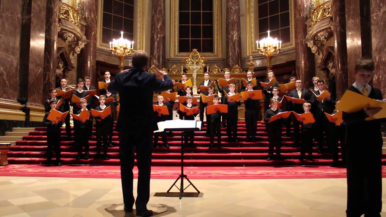 Lulajże Jezuniu - arr. J. Sykulski