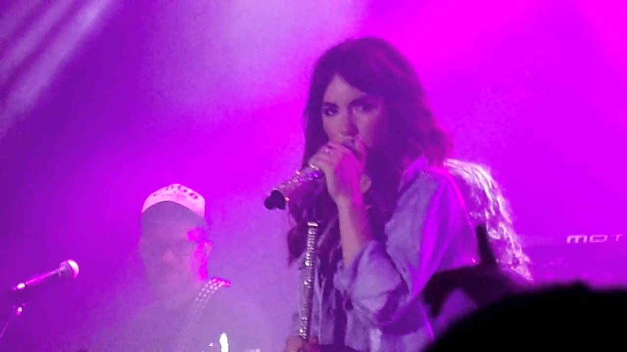 Diamonds - Lali en La Trastienda