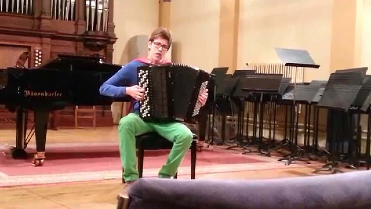 La Campanella (Paganini, arr. R. W&uuml;rtner) - Louis De Backere (15y)