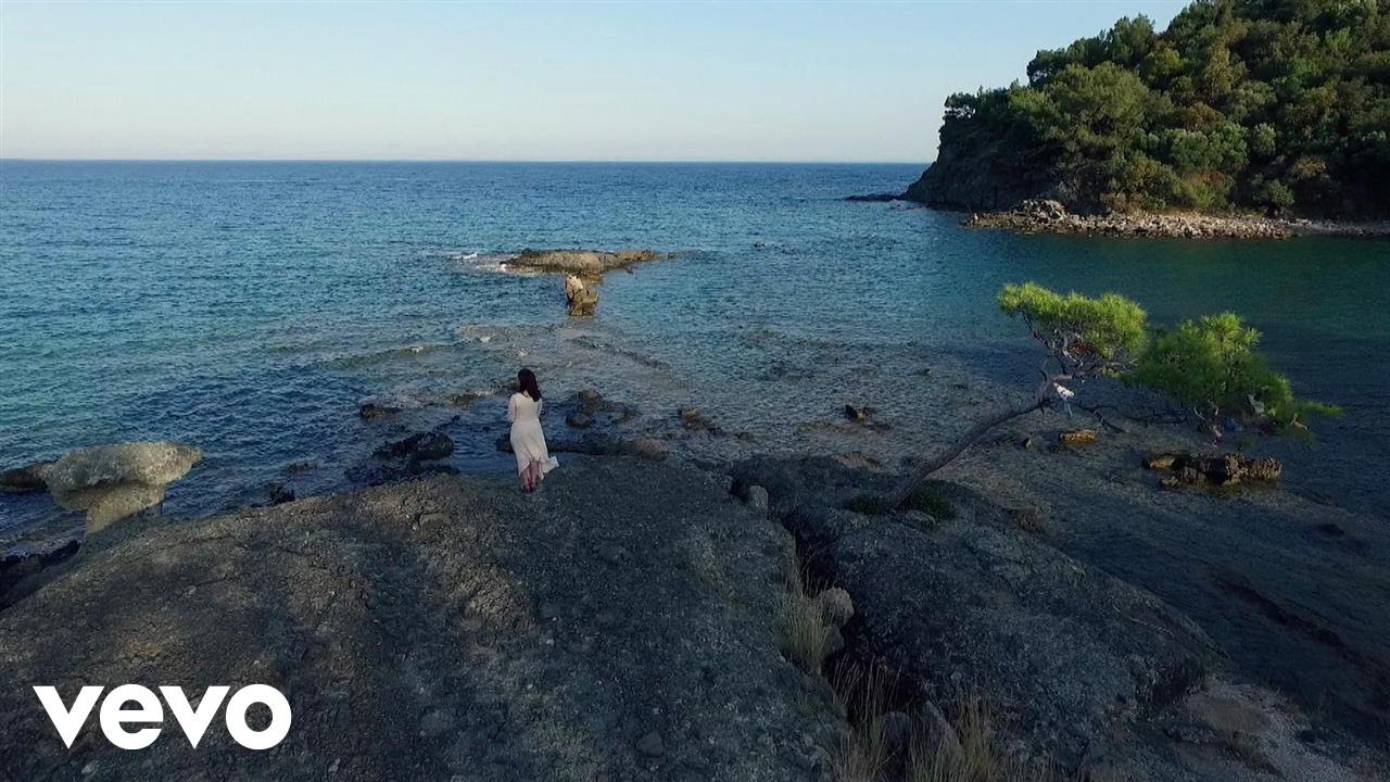 İlkay Akkaya - Sustum