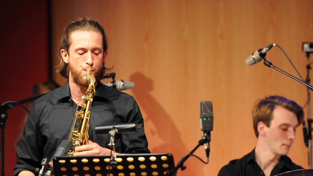 Pascal Bartoszak Big Band // Maja