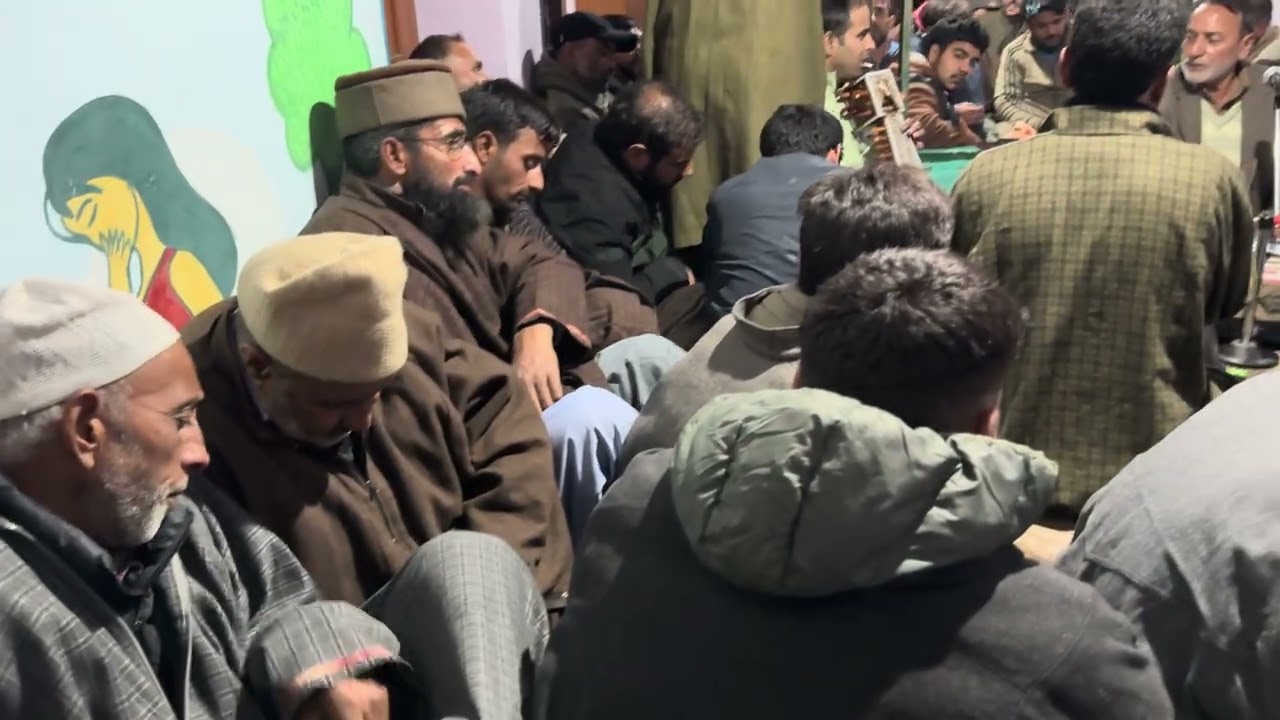 Kashmiri suyifana