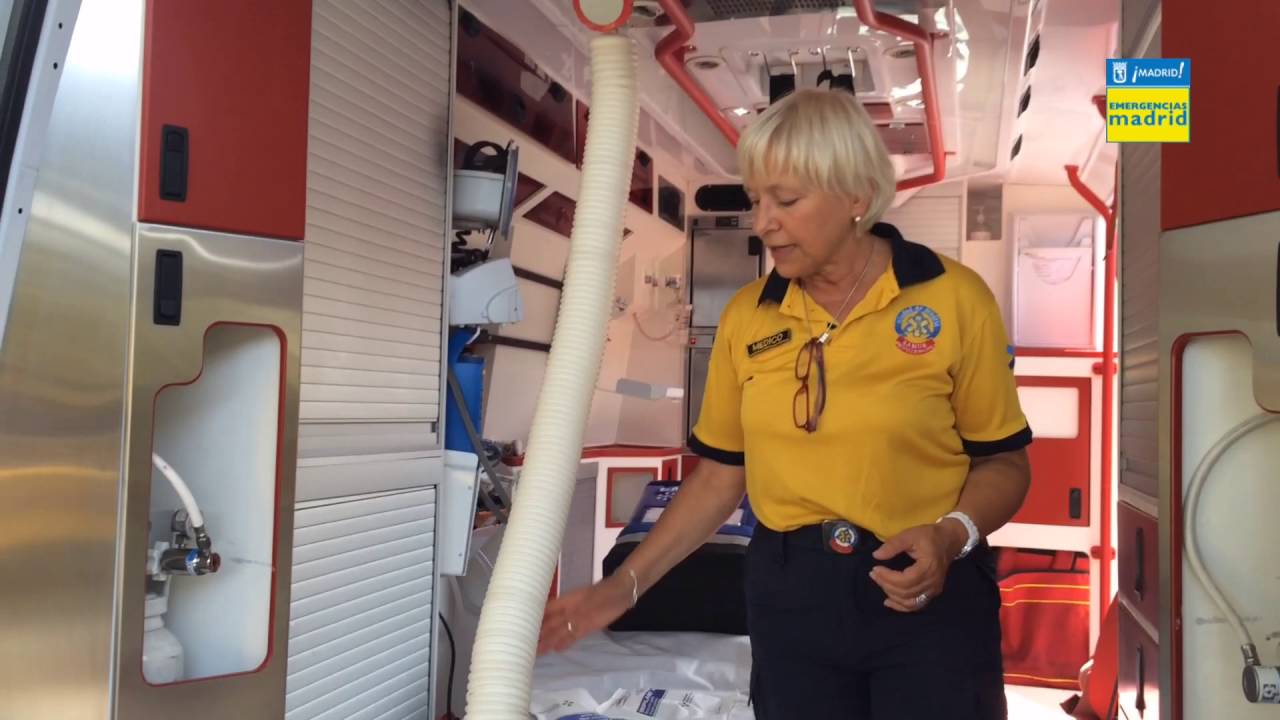 Mariluz Sabín, médico de Samur-PC, explica qué es un golpe de calor y cómo atienden a los pacientes.
