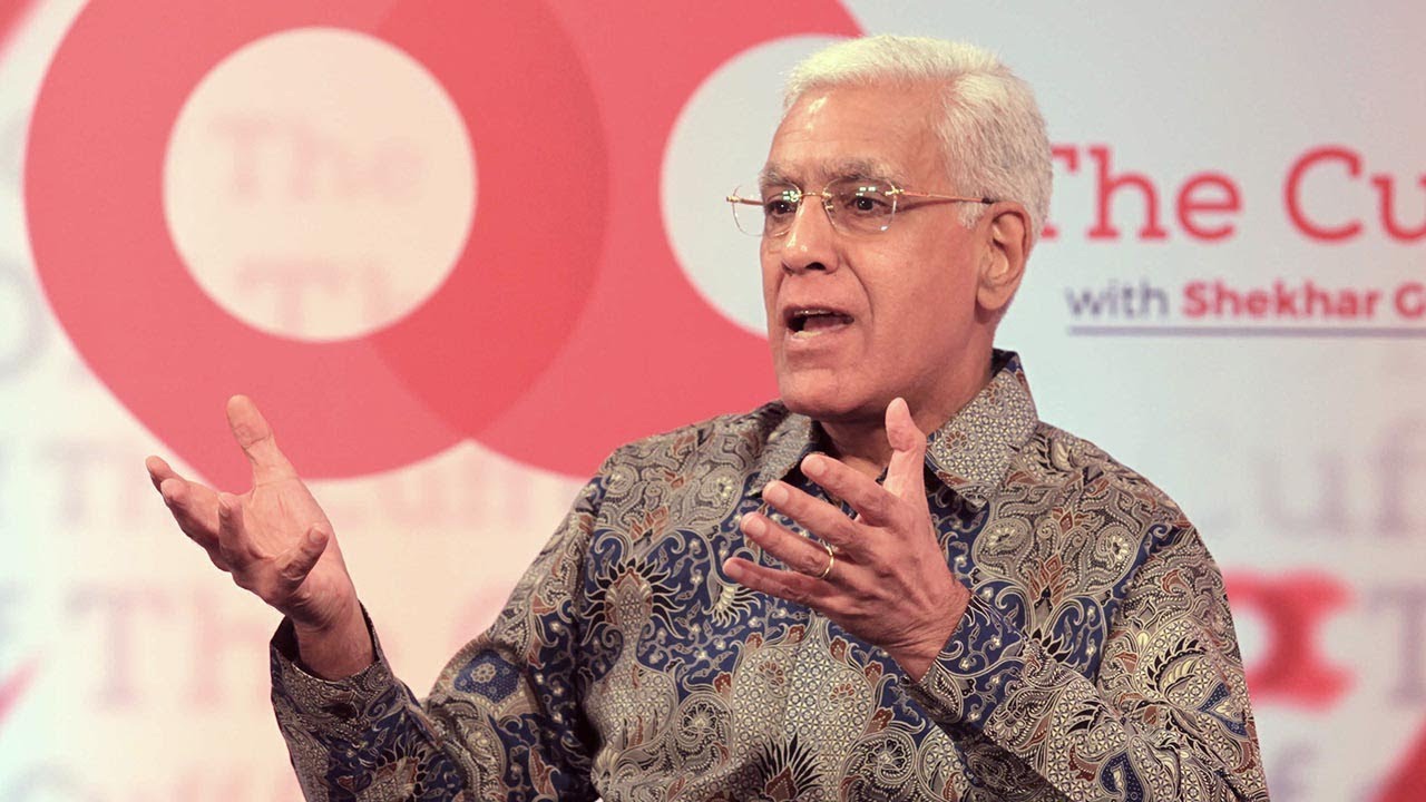 What happened after Modi took off his mic during Karan Thapar’s famous Godhra interview?