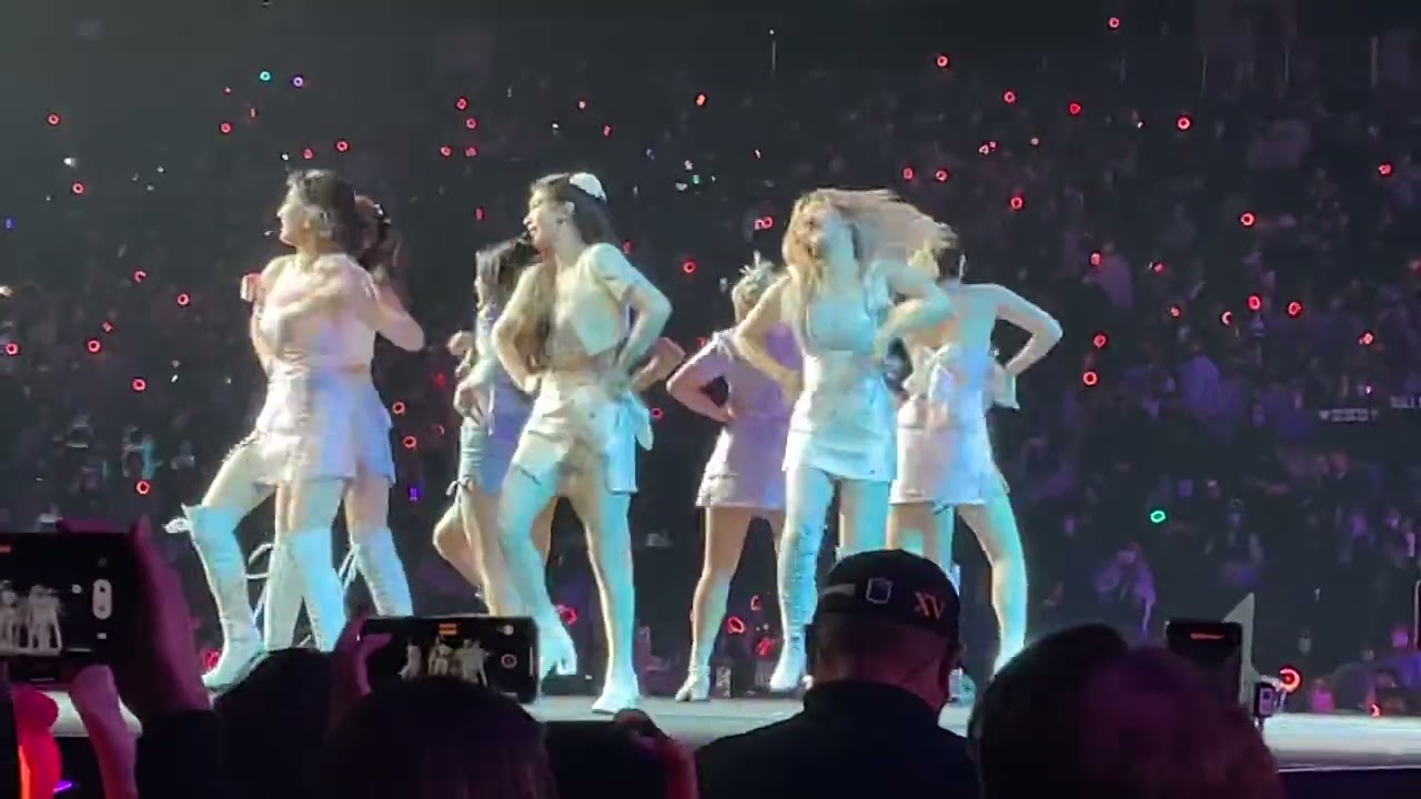 220227 TWICE 트와이스 NEW YORK NY CONCERT TOUR - SCIENTIST FANCAM