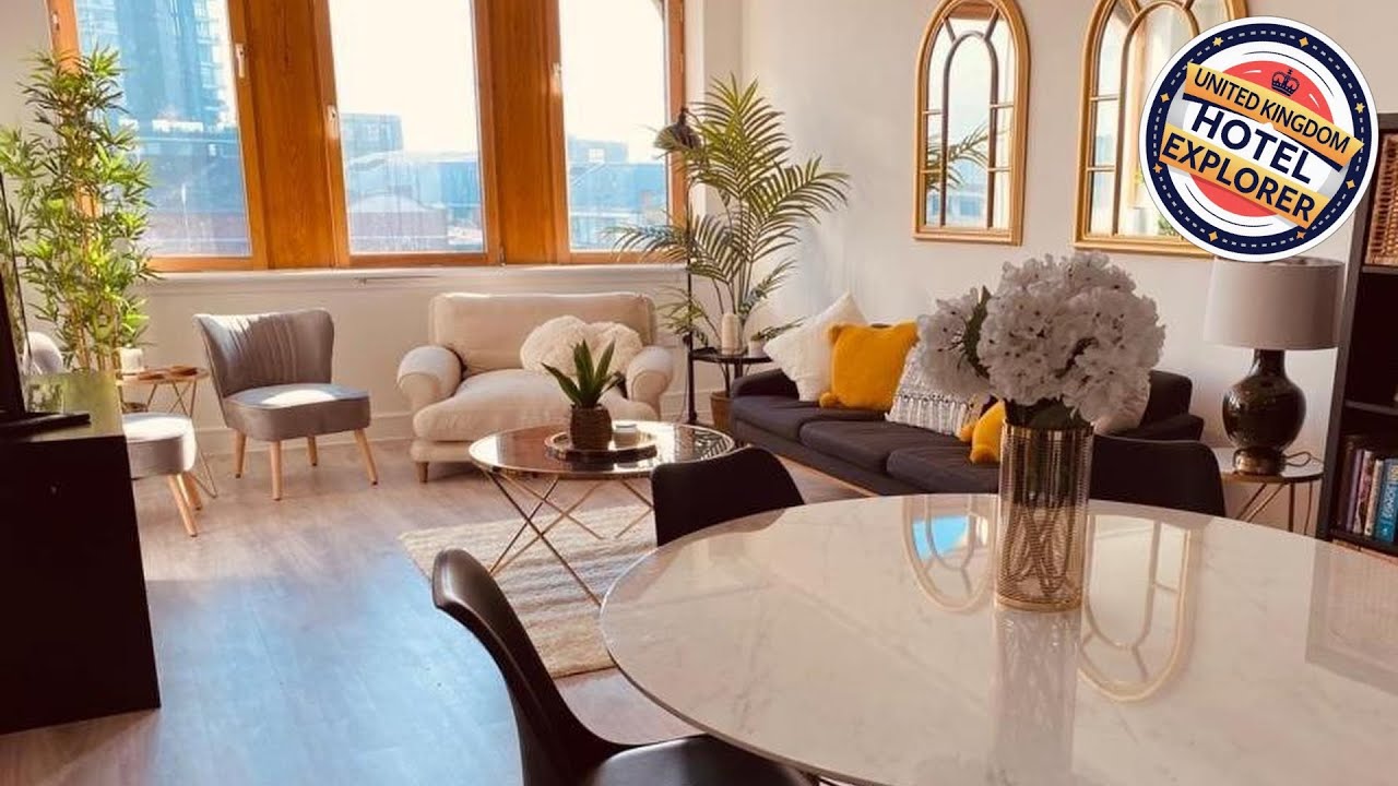 Spacious 2 Bedroom City pad in Old Street London | London, United Kingdom | Hotel Review 🏩
