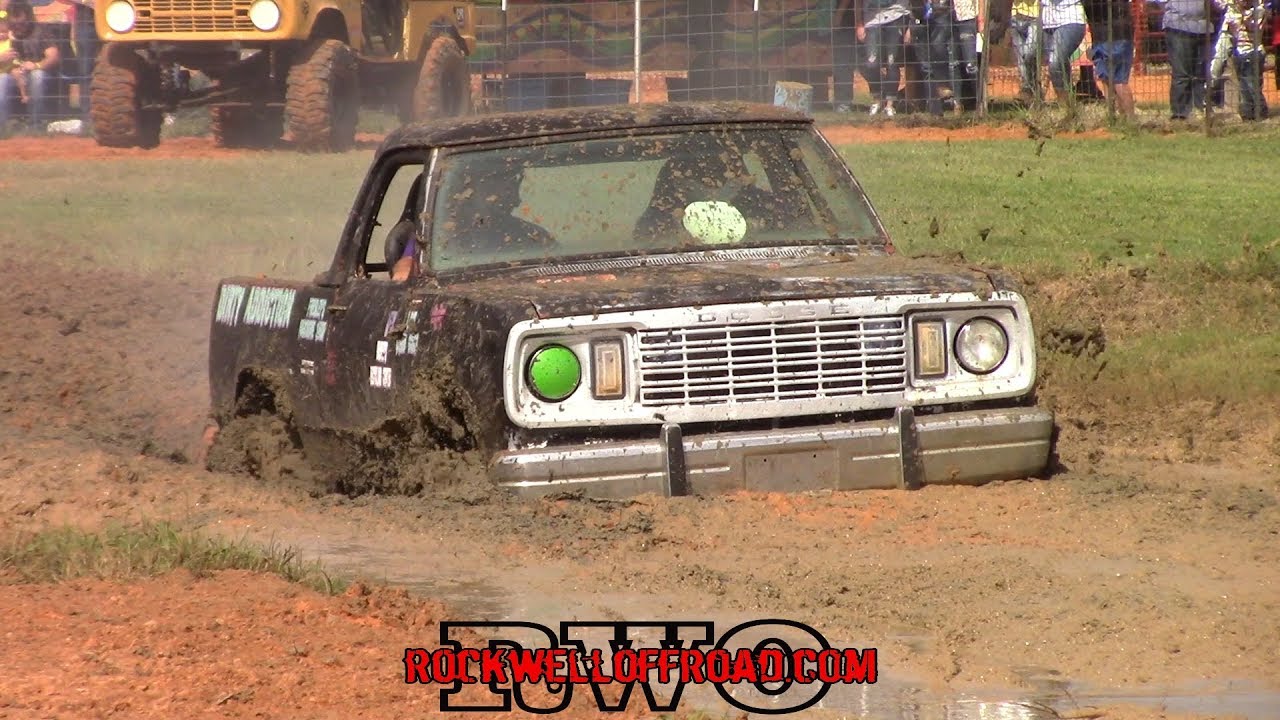 SMALL TIRE 4X4 RIGS GO TOO DEEP!!