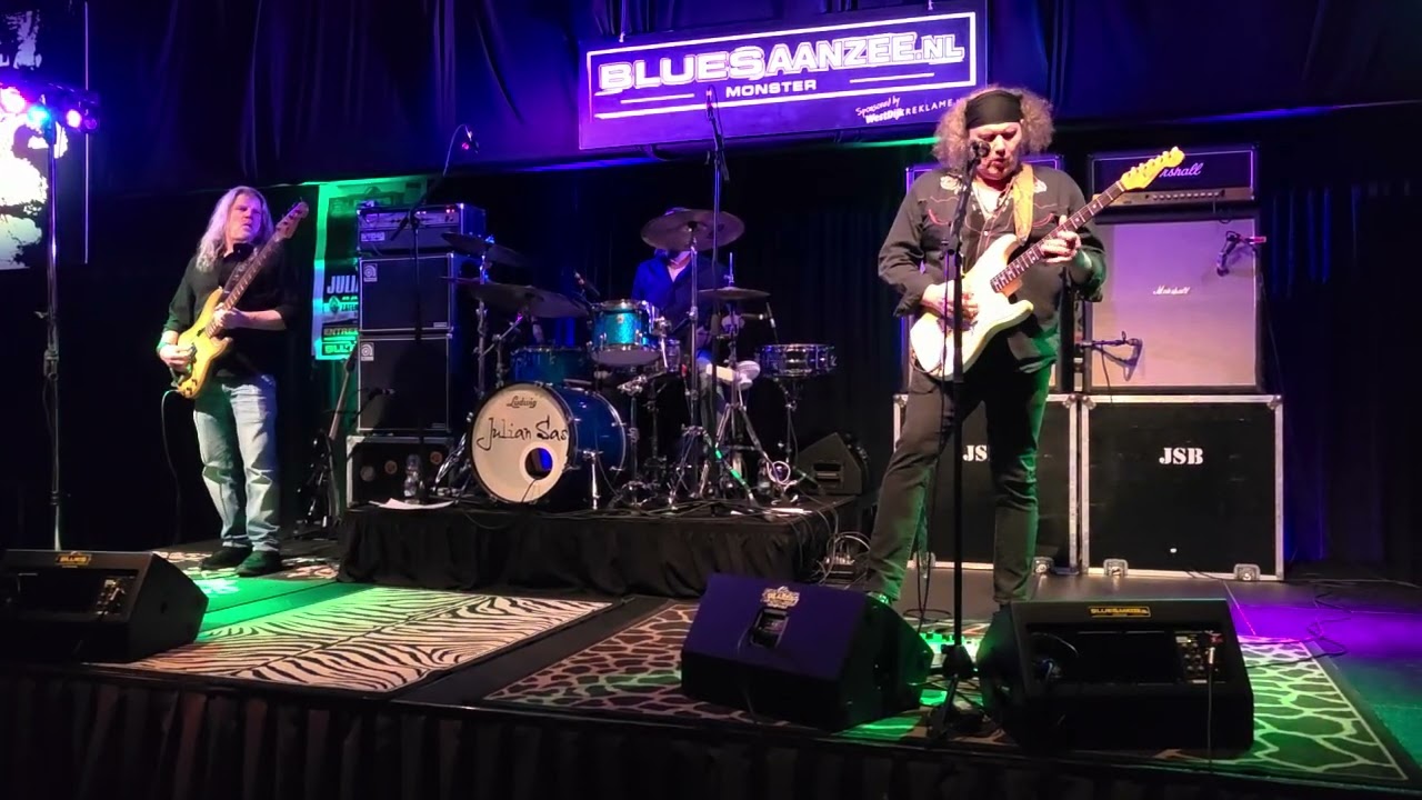 Julian Sas band 