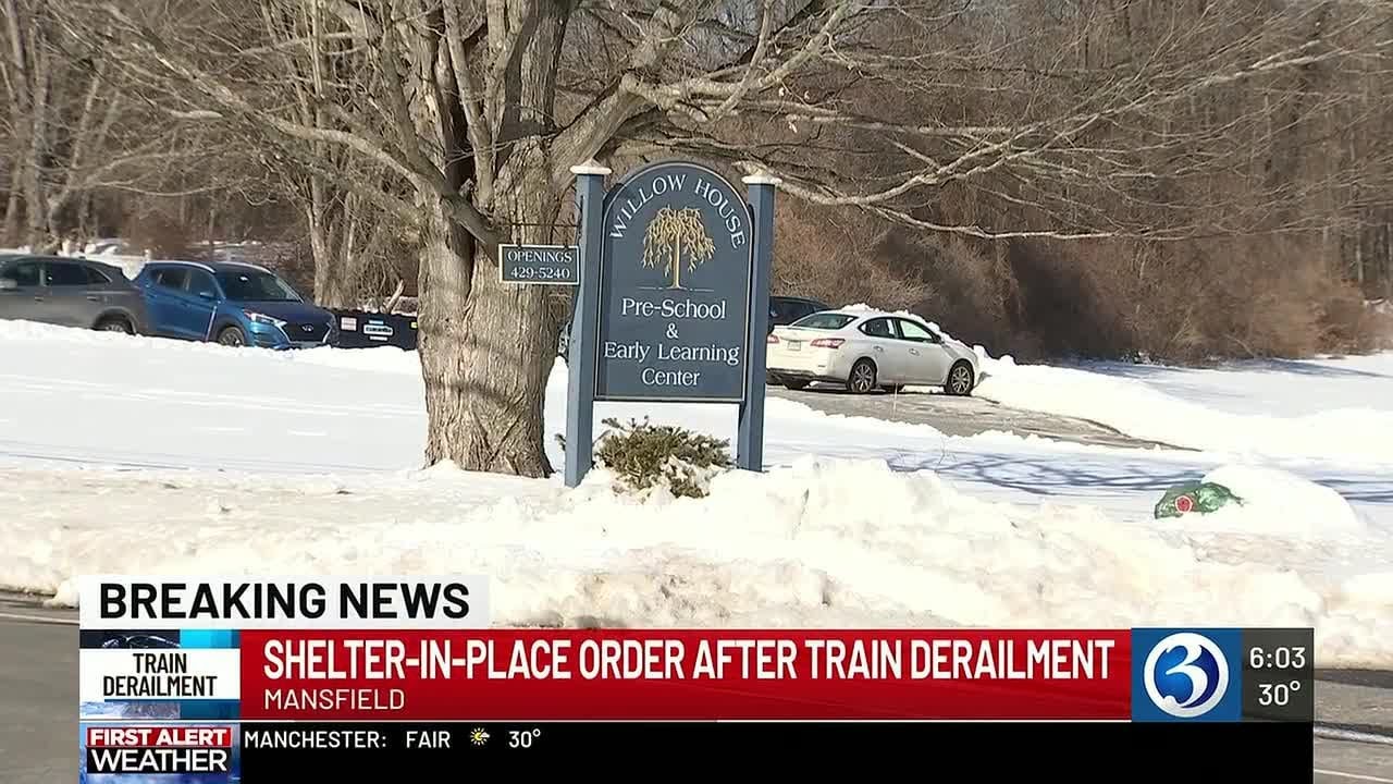 Shelter-in-place order after Mansfield train derailment