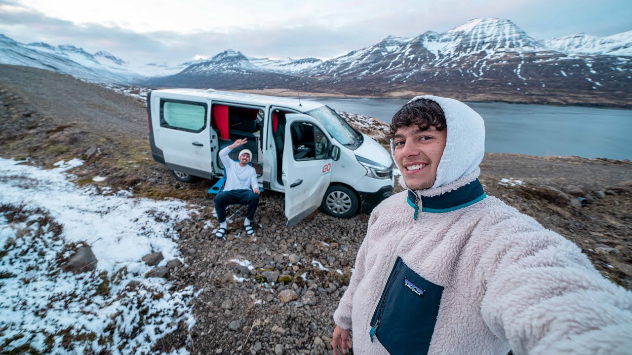 Road trip en VAN le tour de l'ISLANDE (glacier, aurores boréales)