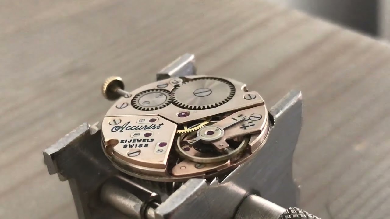 Freshly serviced Accurist    Peseux 320 movement -3spd 0.3 beat error. 52 lift angle.