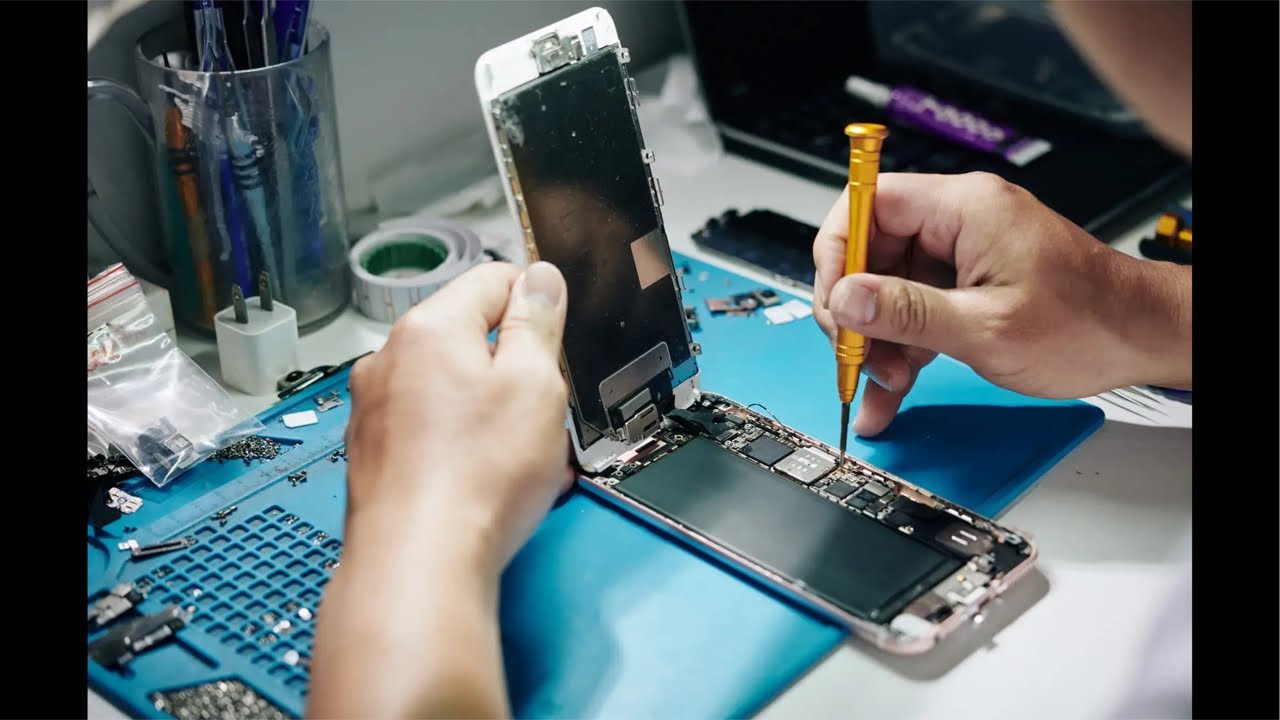 Phone  is live #live #livestreaming #virallive #trendinglive #tech #phonerepair #mobilelivestreaming