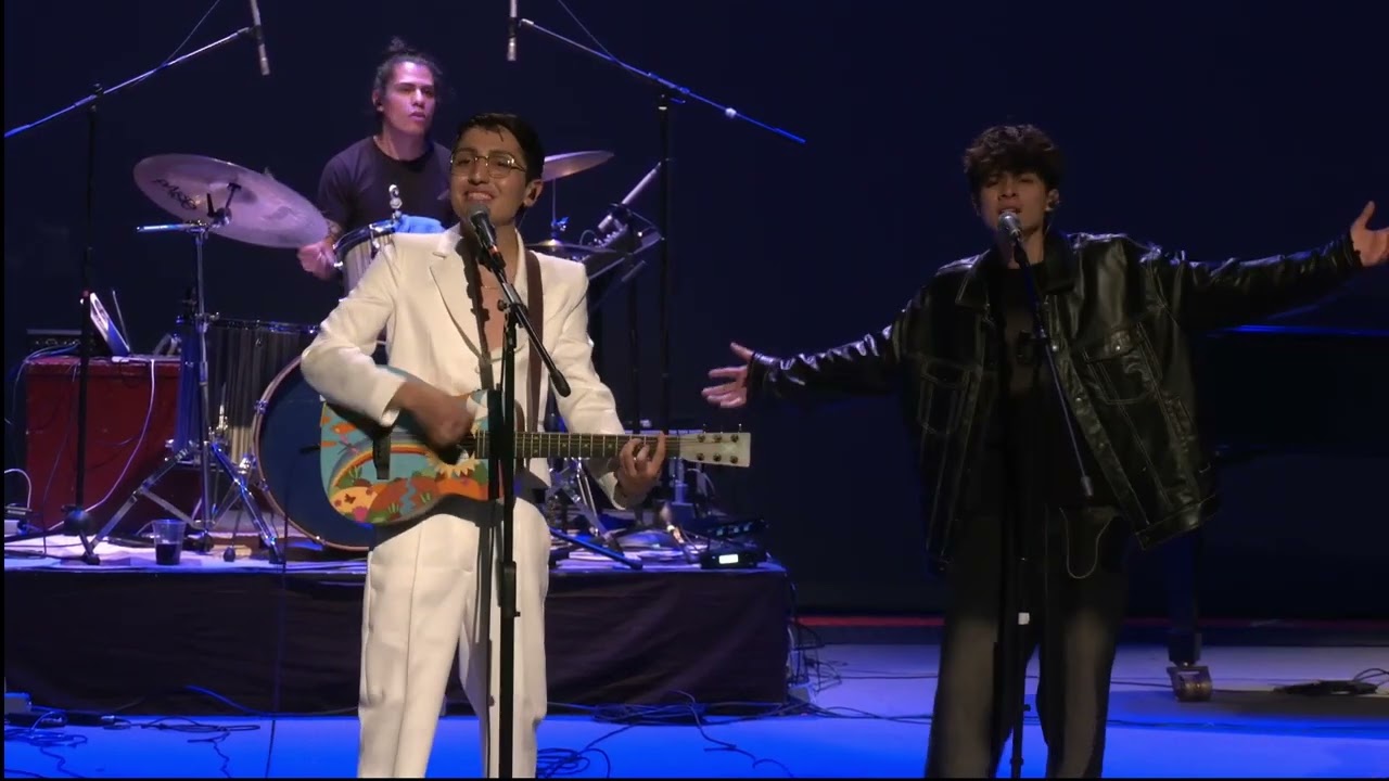 Dawn Avenue - Anhelos Ft. Harold Arellano (En vivo desde el Teatro de la ciudad Esperanza Iris)