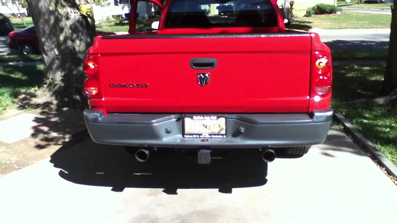 2006 dodge Dakota 3.7 v6 duel straight pipe