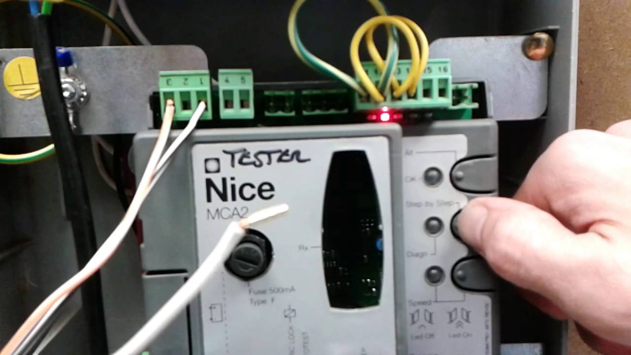 Nice Quick Vid - MC424L (MCA2) Adjusting leaf delay.