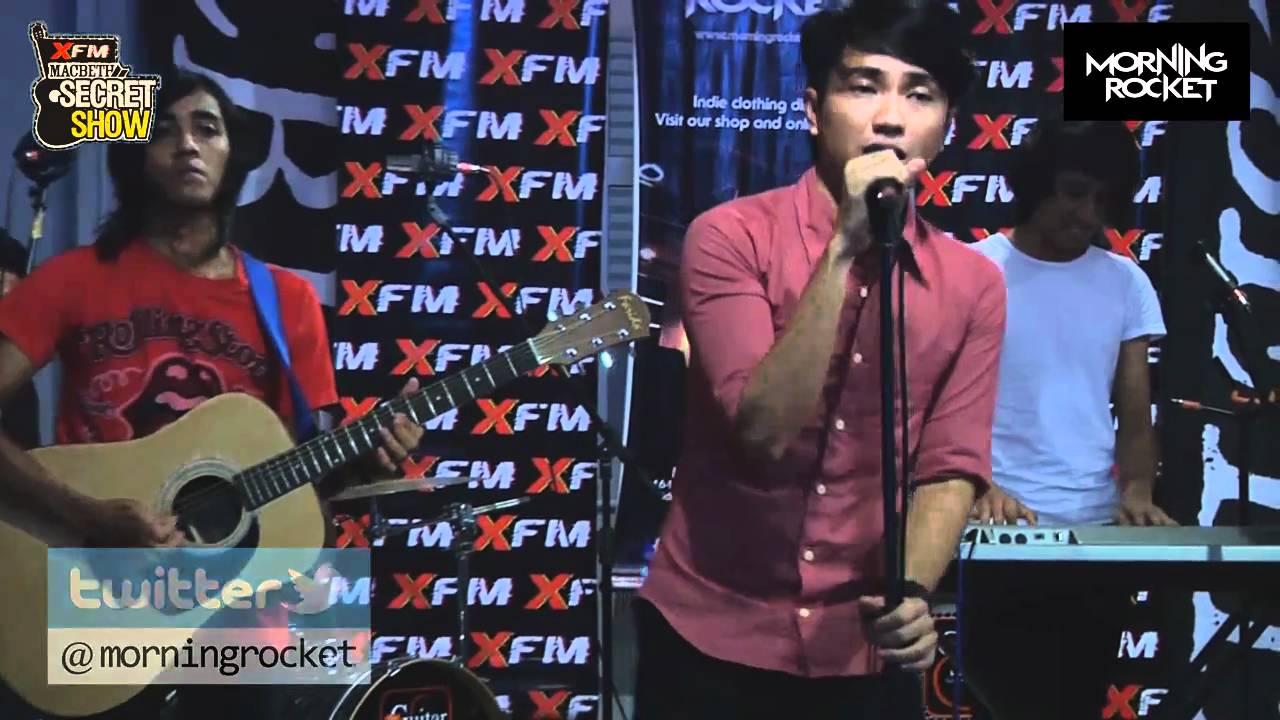 Grey Sky Morning - Gadis Pemalu LIVE at Xfm Macbeth Secret Show