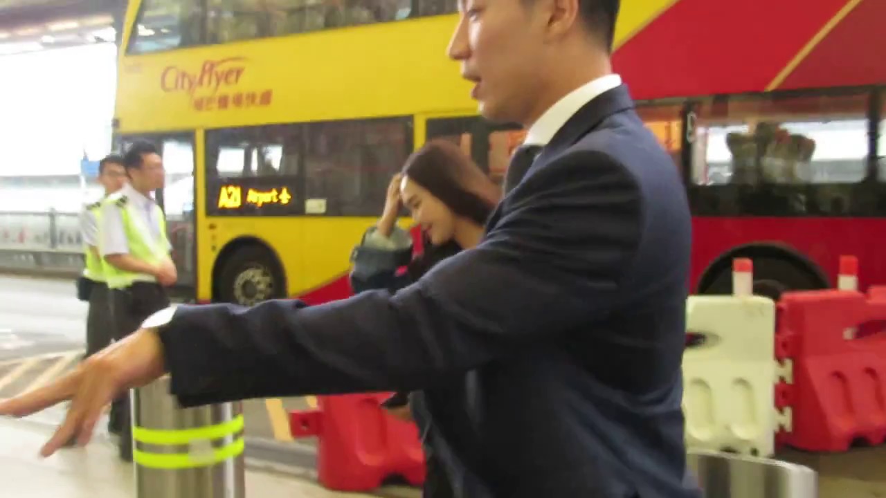 Jessica departure at hong kong airport 171016